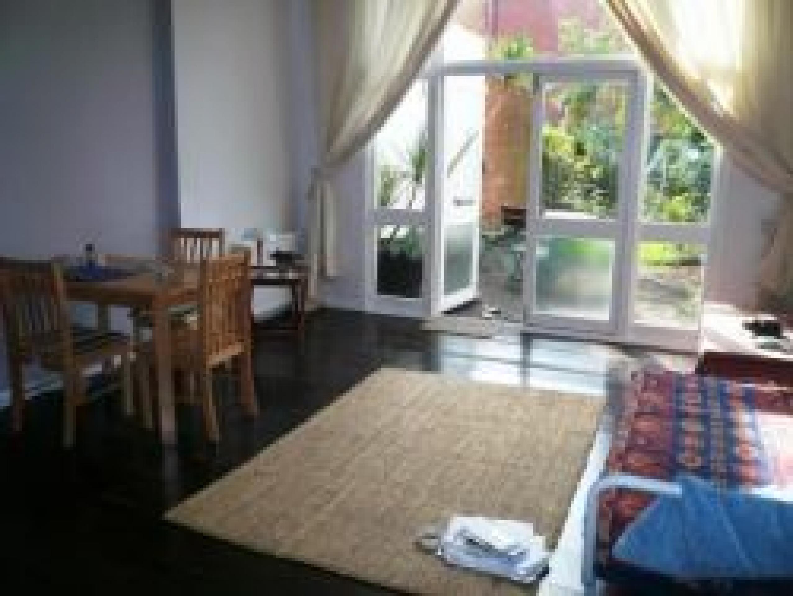 			Studio Apartment, 1 bath, 1 reception Flat			 Walm Lane, WILLESDEN GREEN NW2 NW2